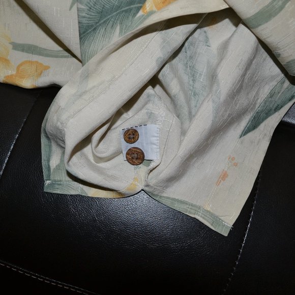 Tommy Bahama Men's Silk Summer Shirt - Picture 5 of 5